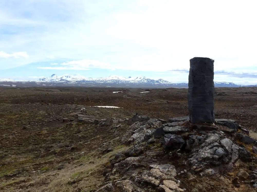 Beinahóll, Voyage trek en Islande