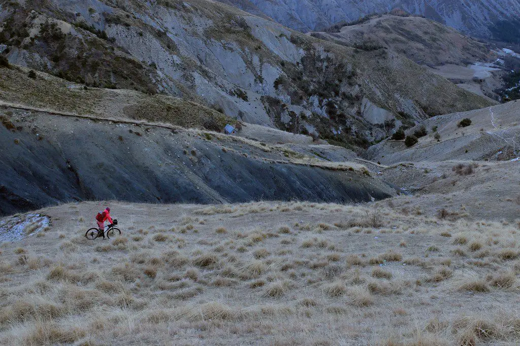 Descente vers le refuge du Seignas, séjour VTT montagne