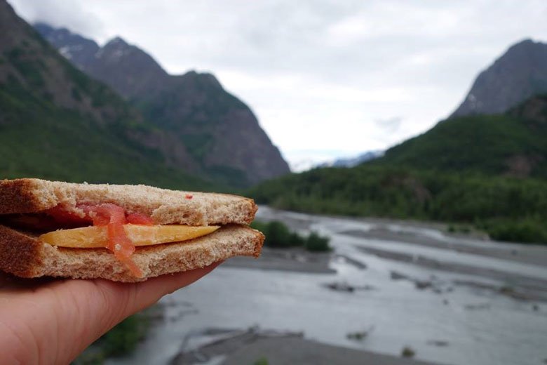 Sandwich sur fond de Eagle River