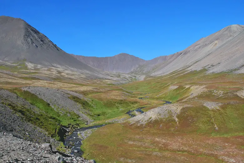  Vue sur la vallée. Je viens du col au milieu de la photo durant notre séjour sur les îles Féroé