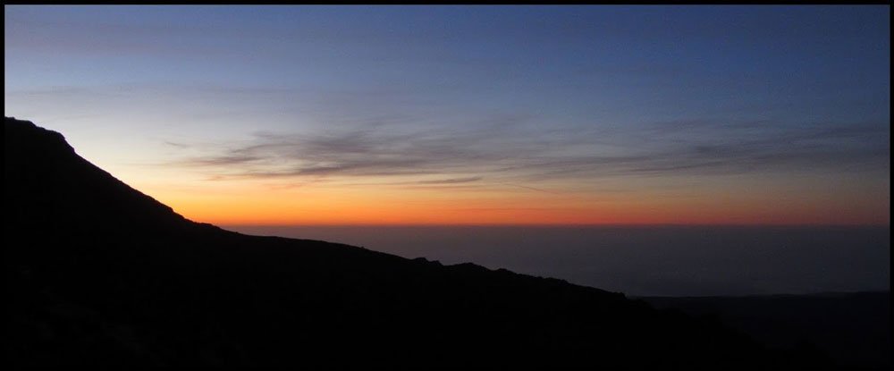 22-Le-magnifique-dégradé-de-l’aube-depuis-la-crête-d’Usciolu, randonnée en Corse GR20