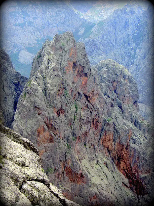 3-la-Punta-di-Pisciaghia, randonnée en Corse GR20 3-la-Punta-di-Pisciaghia, randonnée en Corse GR20