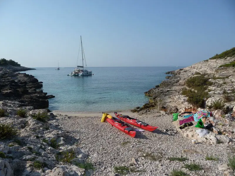 Bivouac dans une crique de Hvar