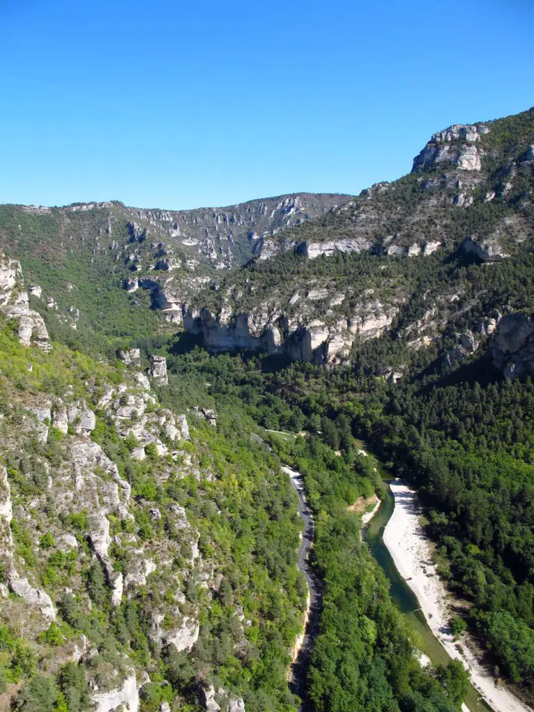 vue sur le cirque des baumes lors de notre grande voie d