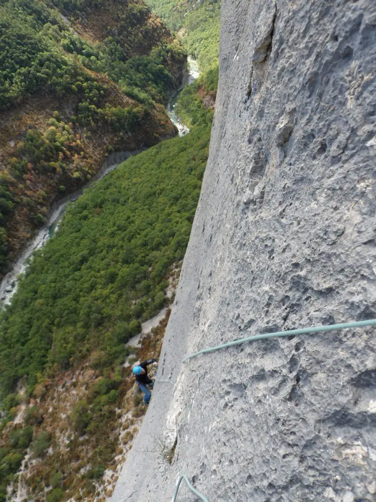 Image6 Pas si reposant que ça le 6c grande voie escalade au verdon