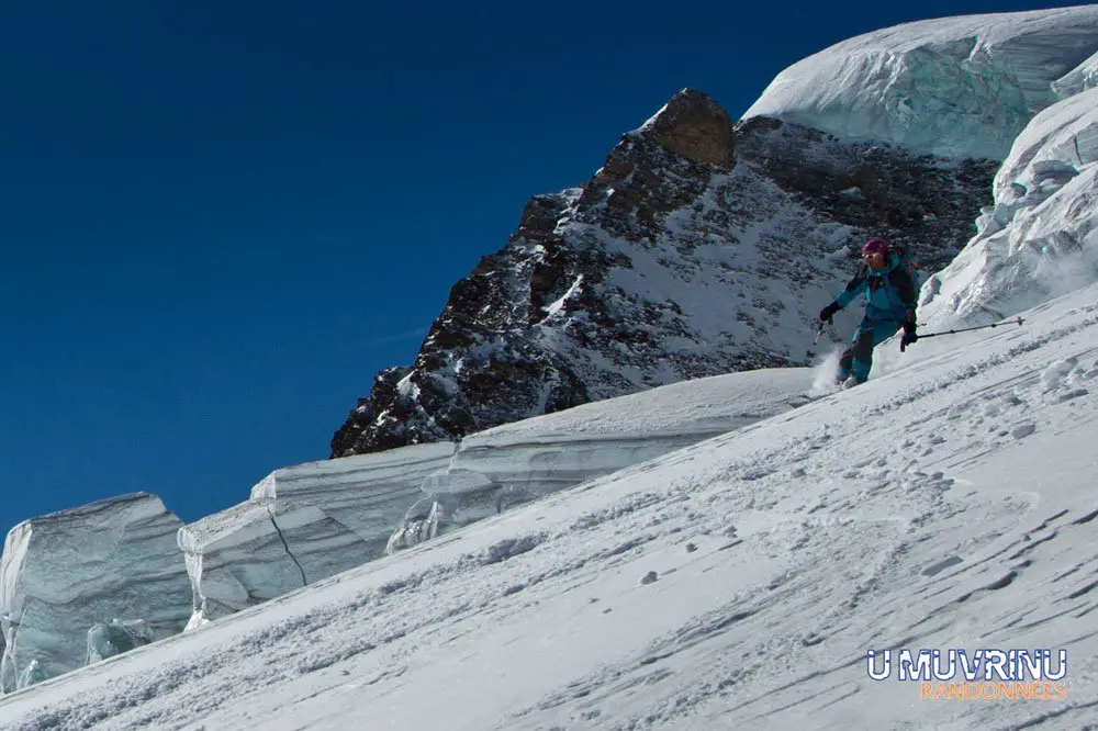 Au milieu des blocs à la dernière descente de la Haute Route