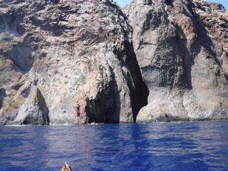 Kayak de mer dans les calanques de Piana en corse