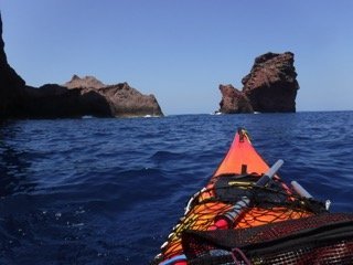 Calanques de Piana, kayak de mer en Corse