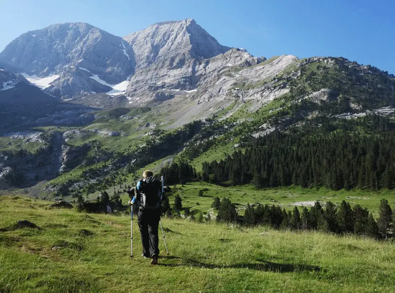 A proximité de la cabane de Pailla – En arrière-plan, les pics d’Astazous