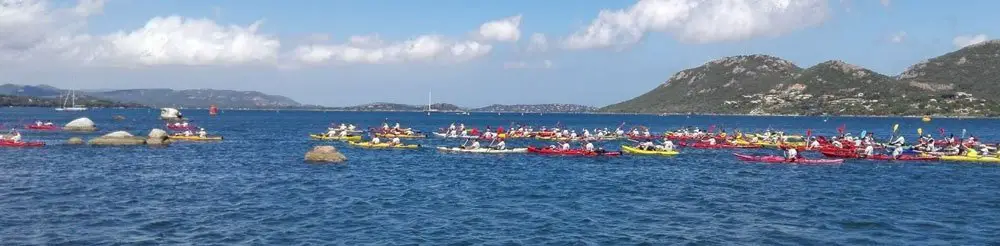 Figure 41 - Étape 6, kayak dans la baie de Porto Vecchio corsica raid aventure