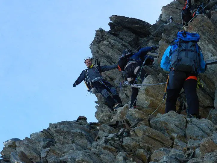 Flo-atteint-les-câbles-fixes, ascension du Mont Blanc