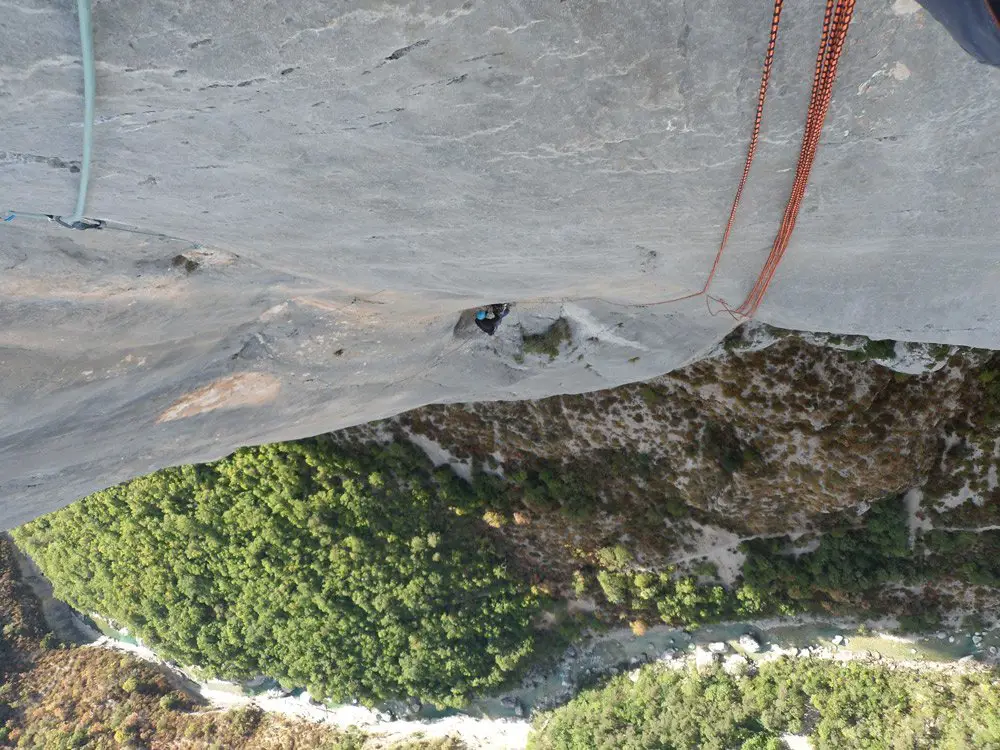 Le 8a bien gazeux grande voie escalade au verdon