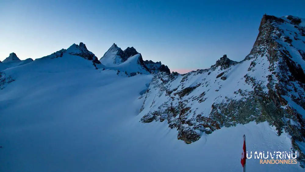 Réveil à Bertol sur le 7ème et dernier jour de la route