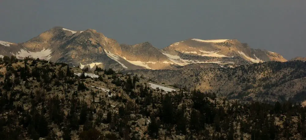 Paysages grandioses du Pacific Crest Trail High Sierra