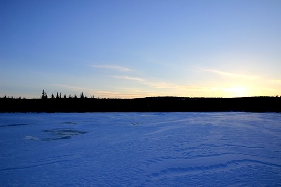 Le coucher du soleil en Laponie