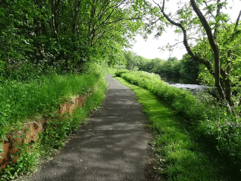 Piste-cyclable-en-Ecosse