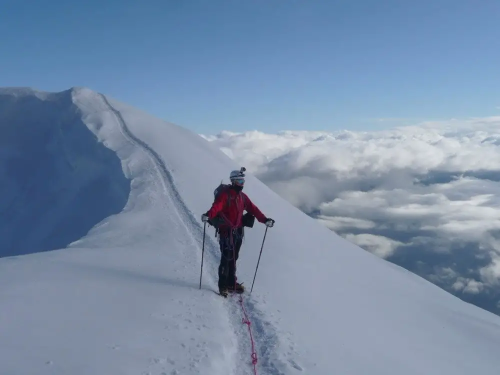Une-belle-trace-pour-le-départ, ascension du Mont Blanc