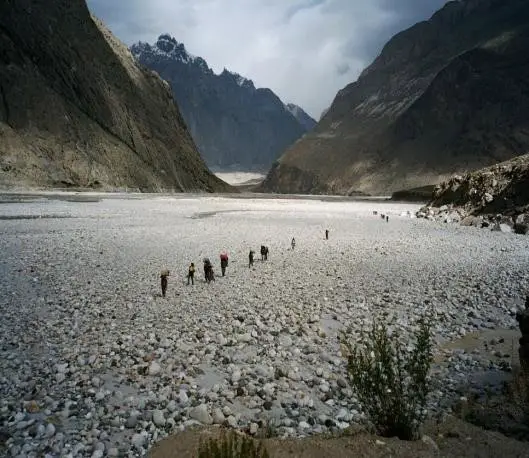 Une vallée immense Ascension du Gasherbrum 2