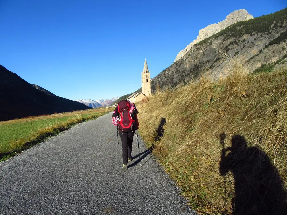 Départ de la troisième étape - Randonnée dans les Hautes Alpes