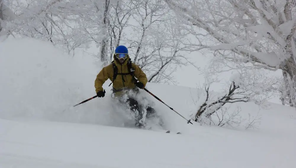 Gavage - ski de randonnée au Japon