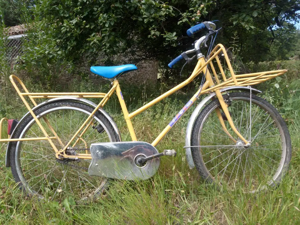 vélo Vintage attitude! vélo et bivouac en auvergne