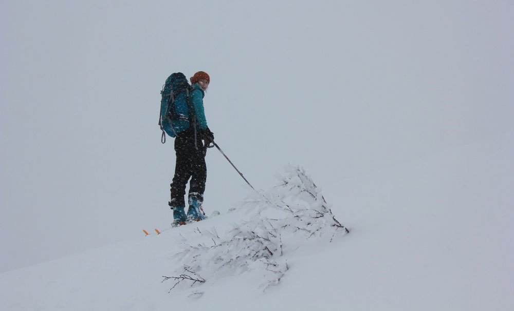 Le grand bleu, c’est surtout sur les vêtements de Charline - ski de randonnée au Japon