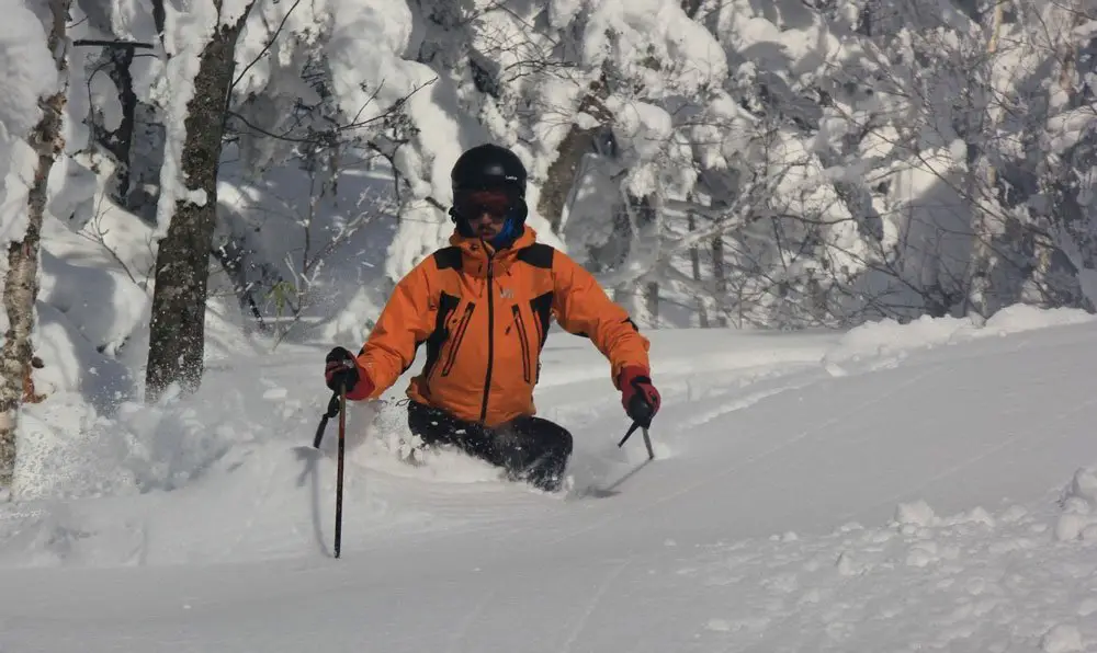 Max fait une vague de neige