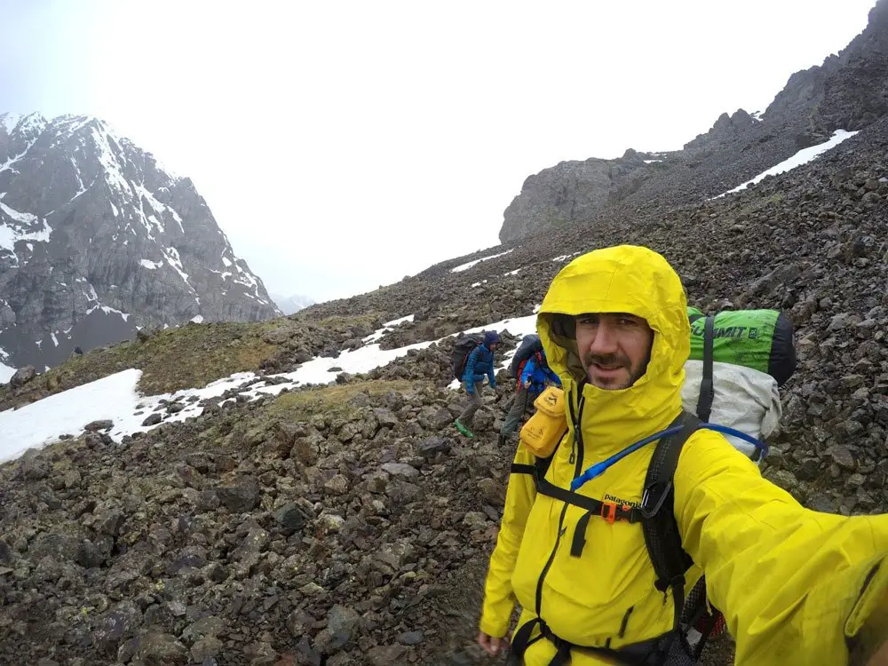 Troisième jour, dans les immenses pierriers toujours trempés, voyage au KIRGHIZISTAN 