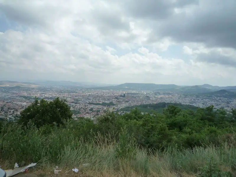 Vue sur Clermont-Ferrand durant le circuit à vtt