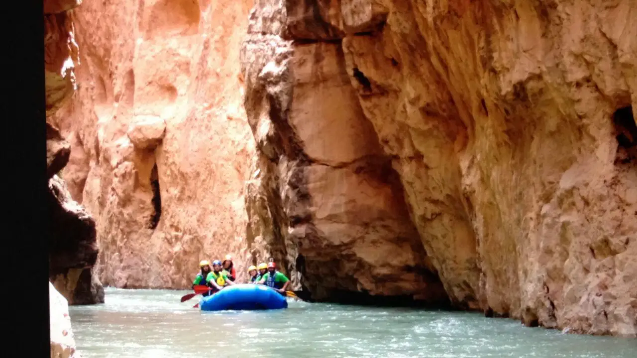 Descente en Rafting au Maroc