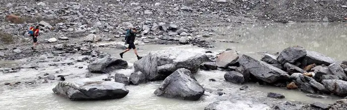 traversée sous le glacier de bionnassay