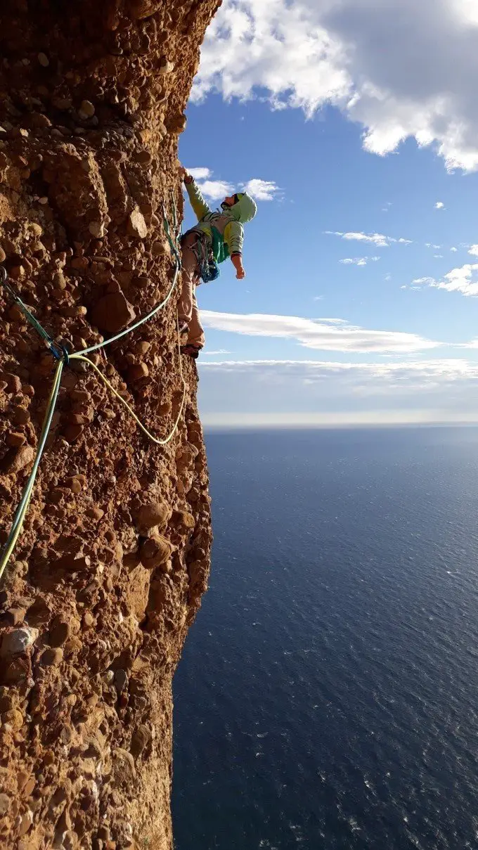 cap canaille : Grande voie La Ciotat Bleu comme la mer rouge