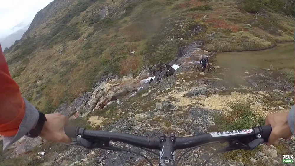Arrivée aux chutes Ushuaia en VTT Arrivée aux chutes Ushuaia en VTT