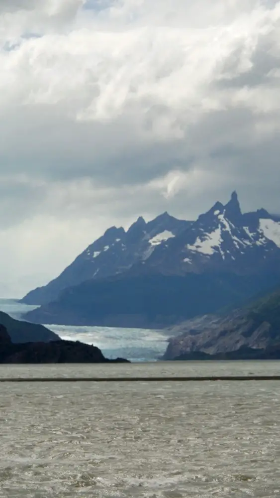 Glacier Grey de Torres del Paine depuis l’hôtel Grey