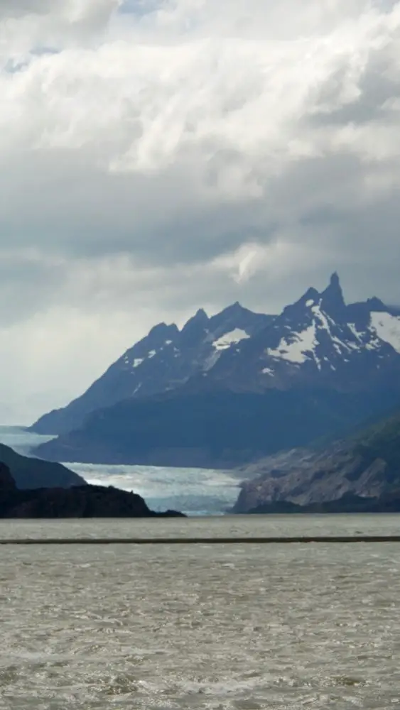 Glacier Grey de Torres del Paine depuis l’hôtel Grey Glacier Grey de Torres del Paine depuis l’hôtel Grey