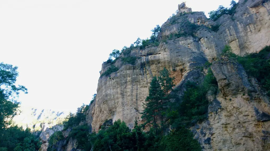 Secteur Planète Causse lors de la sortie escalade dans les Gorges du Tarn 