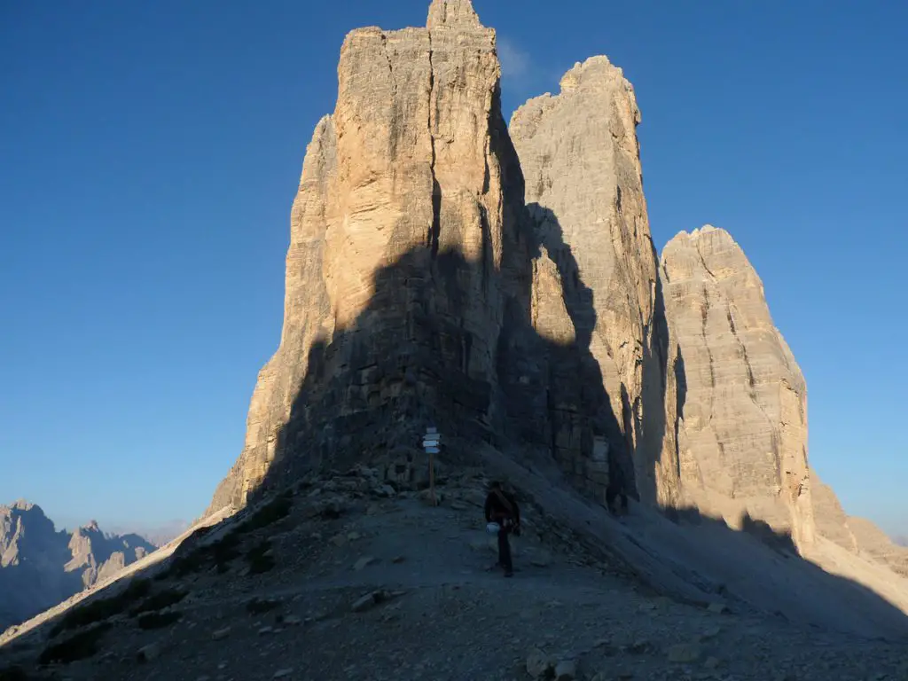 Les tre cime di laverado au petit matin lors de la session escalade dans les Dolomites