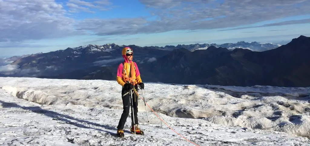 Lucile Nicolotto participant au Voyage en Meije : escalade de La Voie Chapoutot-Mayer-Dibona en Face Sud de la Meije