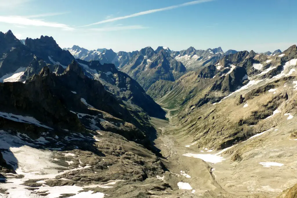 Le Vallon des Etançons, vu de la face Sud de la Meije