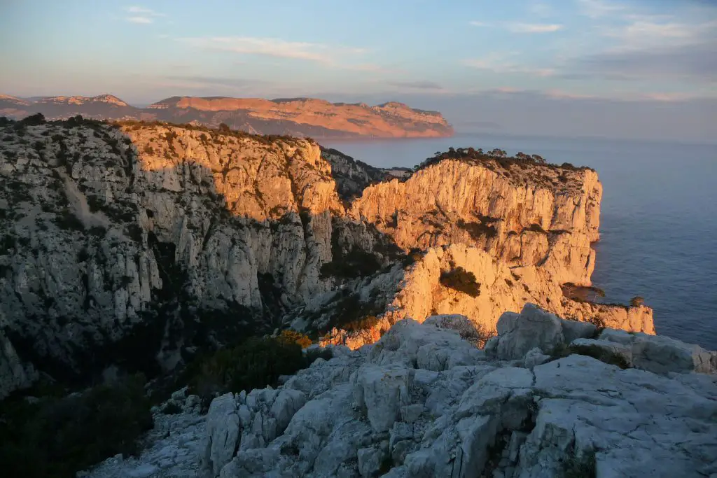 Au coeur du massif, les falaises de l'Eissadon, de Castelvieil, et le cap Canaille