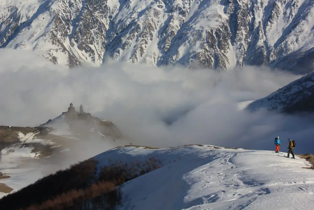 Ce qui s’offre à nos yeux compense largement la mauvaise qualité de la neige