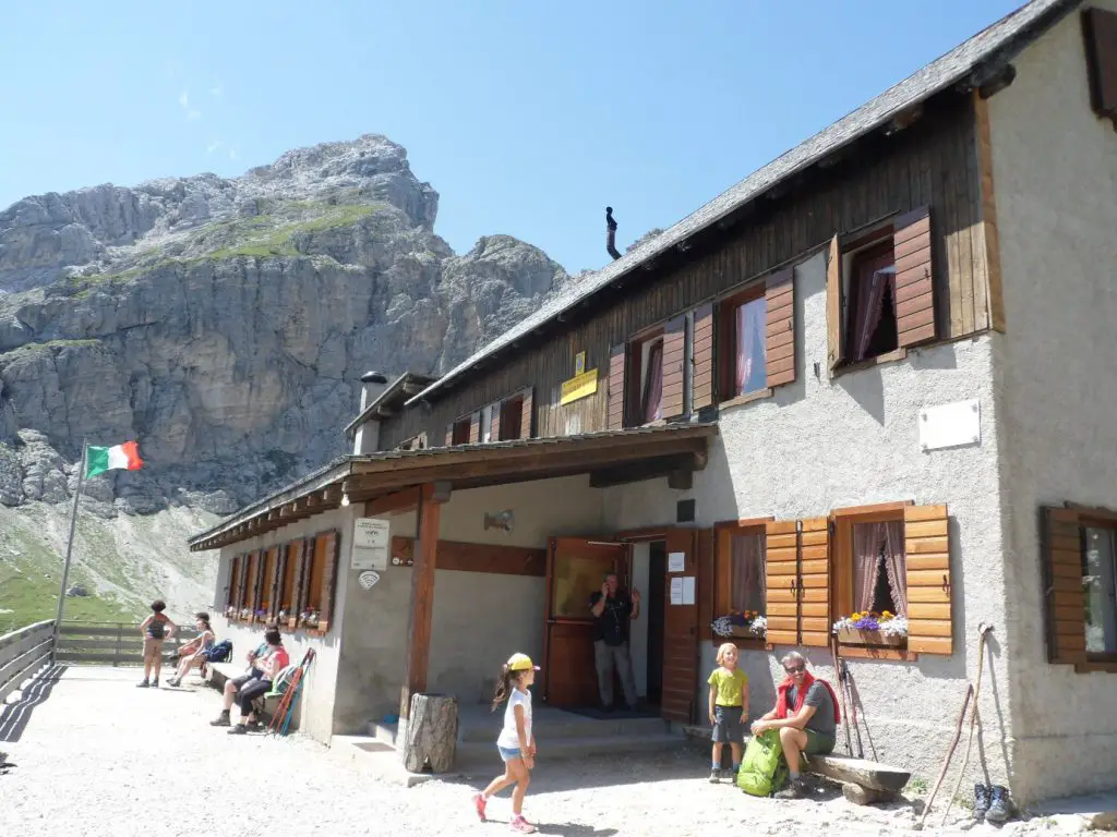 Refuge Coldai dans les Dolomites