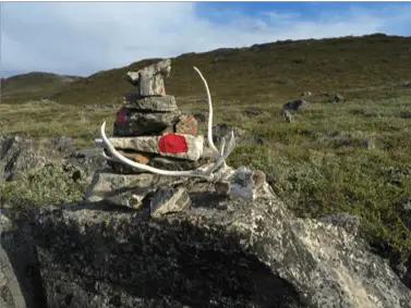 Les cairns sur l’Arctic Circle Trail