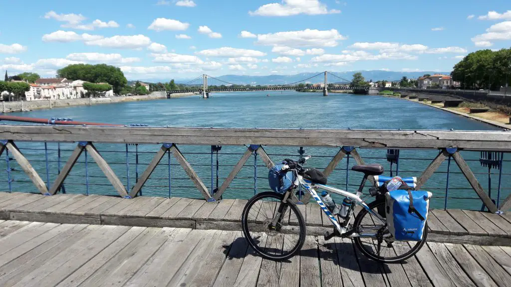 Le Rhône… une traversée symbolique en vélo Le Rhône… une traversée symbolique en vélo
