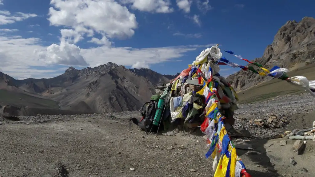 Instant contemplation durant la traversée des Himalayas