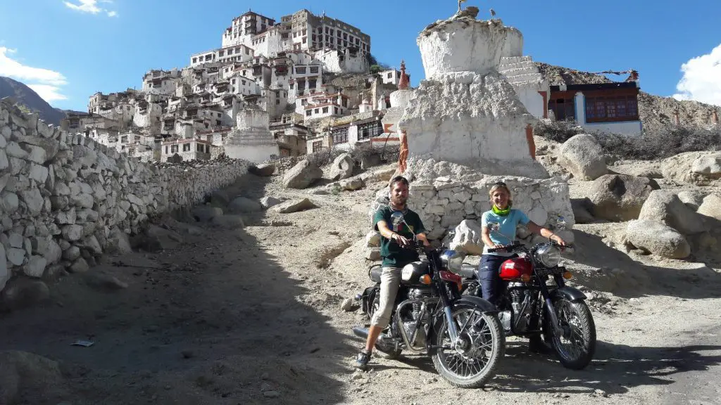 Prêts pour un ride d'anthologie lors de la traversée des Himalaya Prêts pour un ride d