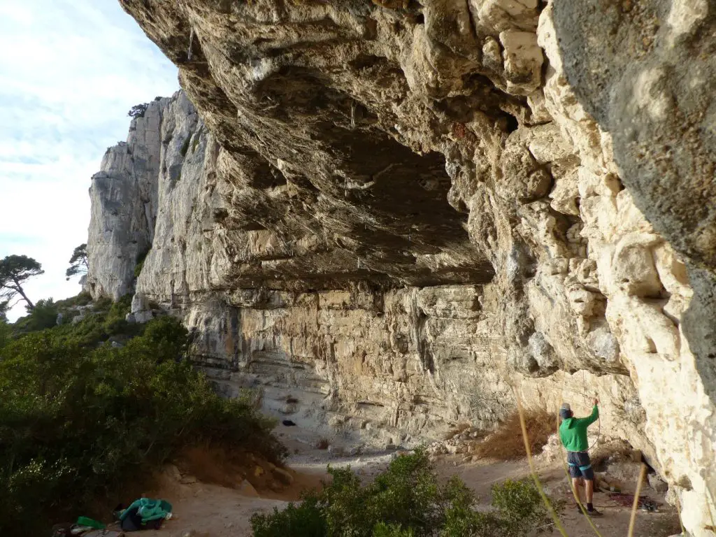 Grotte de l’Ours durant notre sessoin grimpe dans les calanques