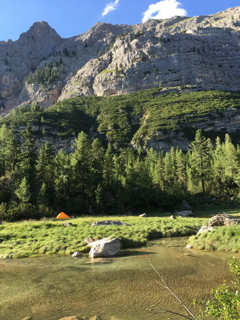 Lago di Fanes. Si c'est pas le paradis, ça y ressemble Lago di Fanes. Si c