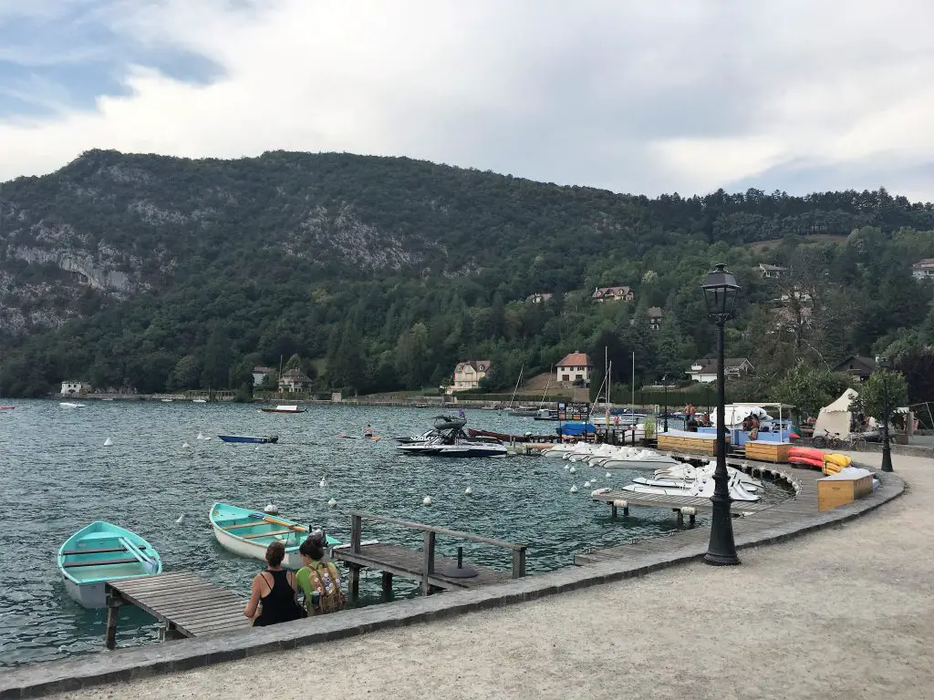 Arrivée sur le lac d'Annecy Arrivée sur le lac d