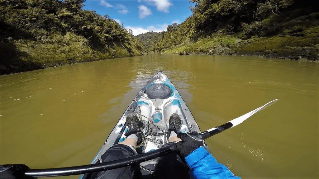 Je pagaye sur le Whanganui Journey avec plus d